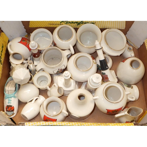 324 - A large qty of misc crested china