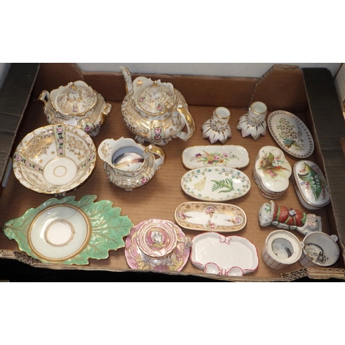 325 - A qty of 19thC and later ceramics to inc pin trays etc