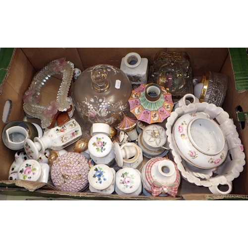 331 - A qty of porcelain dressing table bottles etc af