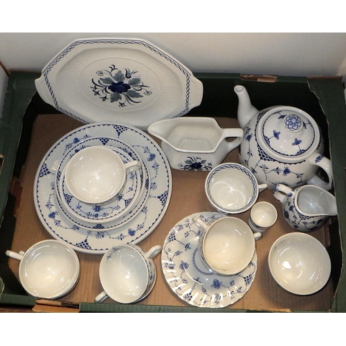 347 - A boxed Royal Worcester coffee set together with further tea ware, Portmeirion plates etc (2)