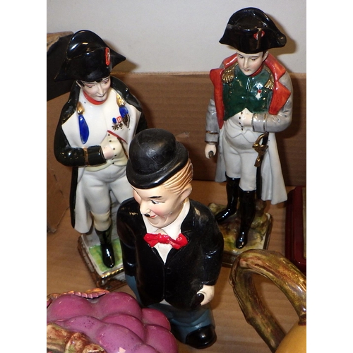 356 - A qty of misc collectables to inc Capodimonte soldiers etc