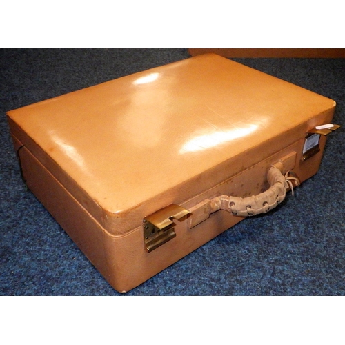 361 - A leather vanity case, purses etc
