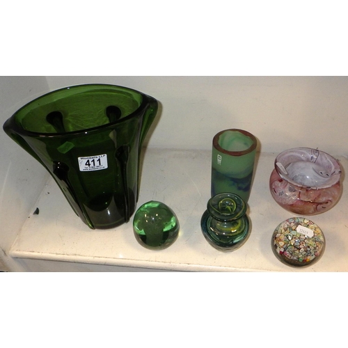 411 - A group of misc art glass to inc Mdina (6)