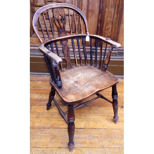 716 - A 19th cen ash & elm Windsor chair with central pierced splat & H stretcher, ex Bootham Park Hospita... 