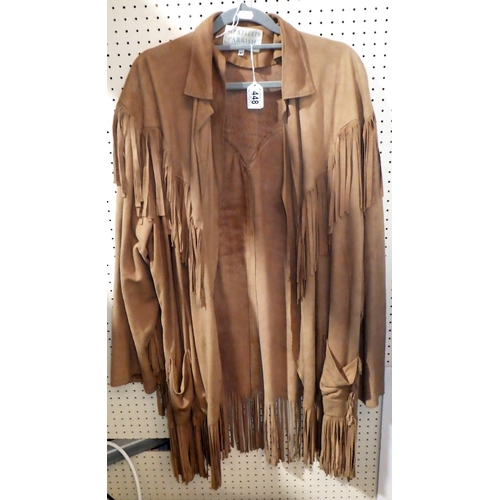 448 - A Maxfield Parrish ladies suede leather western style fringed shirt / jacket, labelled size medium. ... 