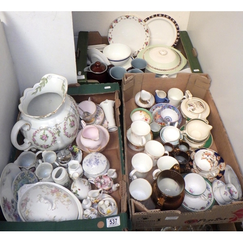 537 - Three boxes of ceramics to inc Wedgwood, Tuscan etc (3)