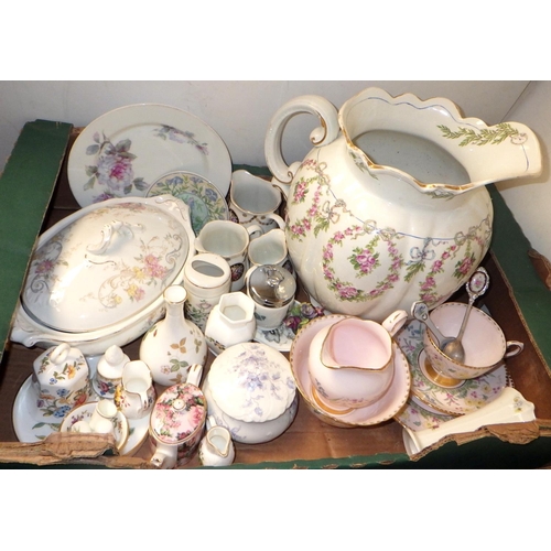 537 - Three boxes of ceramics to inc Wedgwood, Tuscan etc (3)