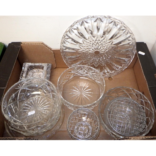 560 - Six Royal Albert trios together with miscellaneous ceramics and glassware (3)