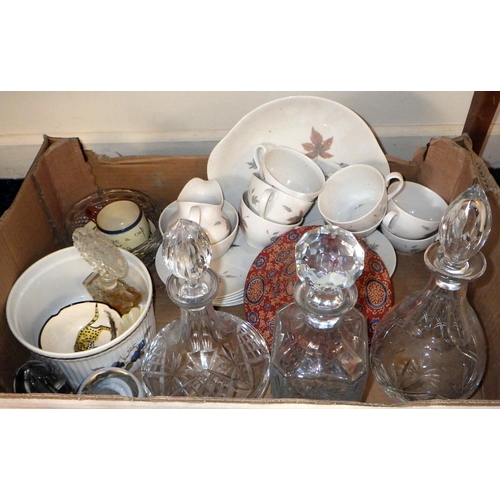 562 - Miscellaneous items to incl books, scales and decanters (3)