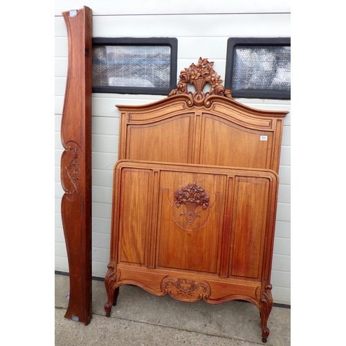 933 - A 19th cen French walnut single bed frame
