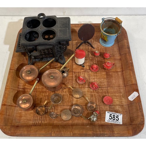 585 - A group of miniature pans, stove etc