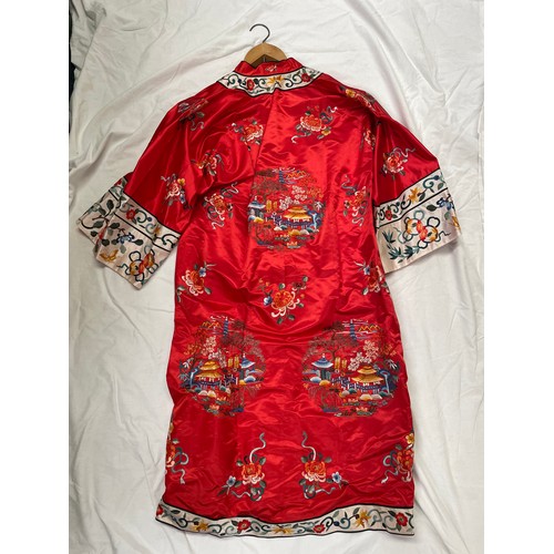 592 - A Chinses Esme embroidered silk robe
