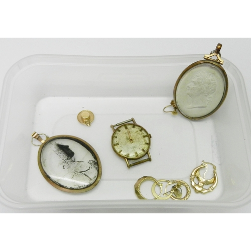 131 - A 9ct gold wristwatch a/f; various 9ct gold and other single earrings, together with two early 19th ... 