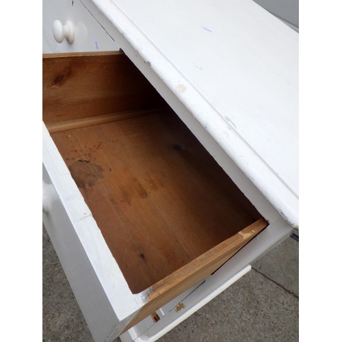 620 - A white painted Victorian chest of drawers, drawer front chipped, 90cm wide