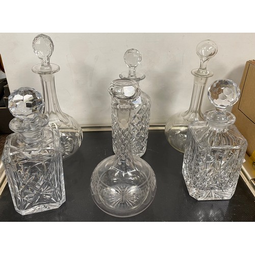 76 - A group of various decanters (6)