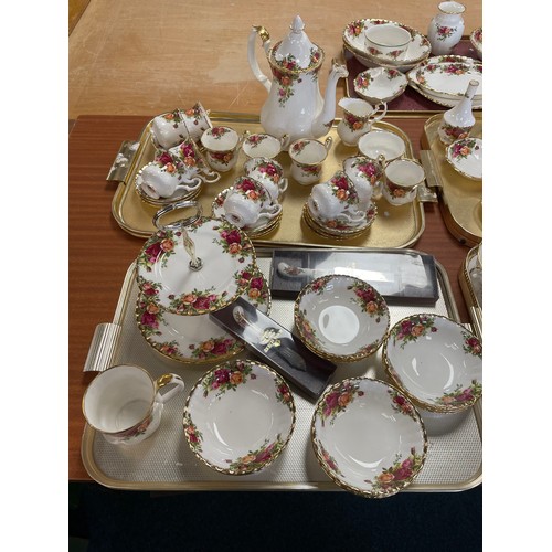 111 - An extensive collection of Royal Albert Country Rose