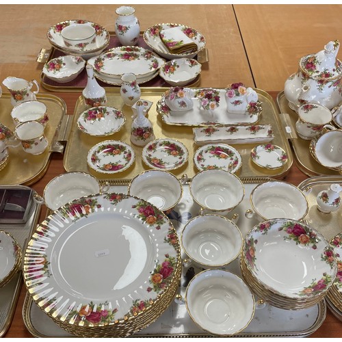 111 - An extensive collection of Royal Albert Country Rose