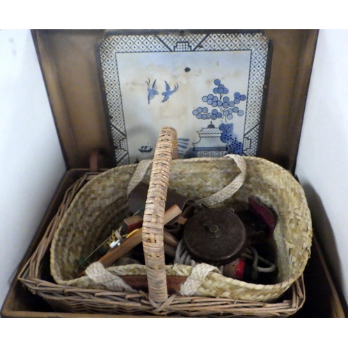 126 - A qty of misc collectables to inc camera, tape measure, cutlery, baskets, suitcase etc