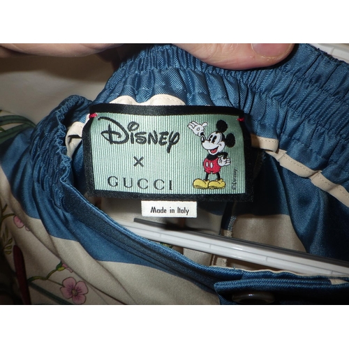 283 - Pyjamas bearing label Disney Gucci