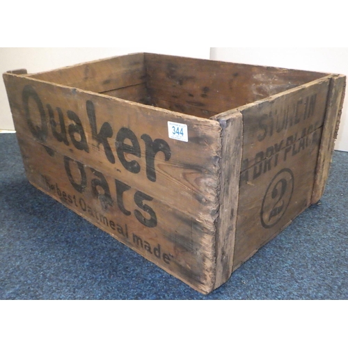 344 - A large vintage Quaker Oats crate