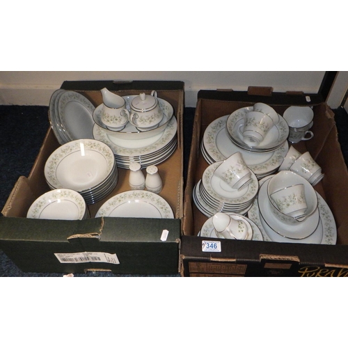 346 - A Noritake part dinner set