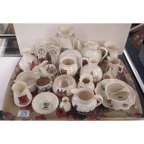 370 - A group of misc crested china