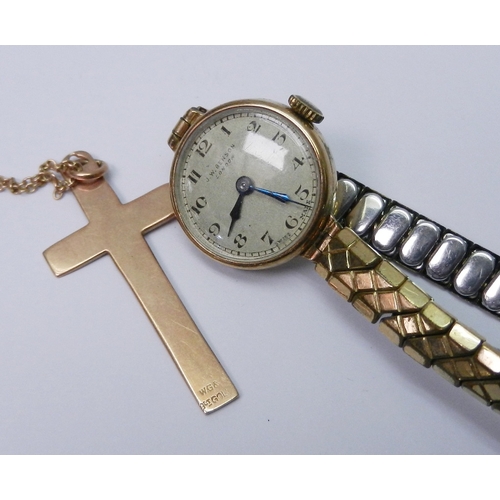 47 - A J W Benson ladies 9ct gold cased manual wind wristwatch on a later expanding bracelet strap; a cro... 