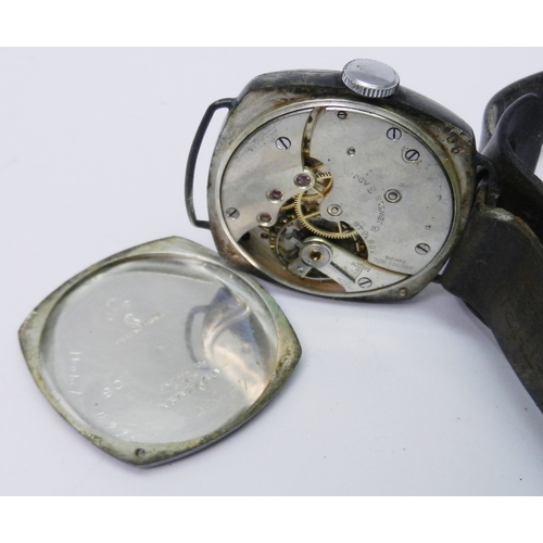 80 - A Longines wristwatch comprising a calibre 13.34 15 jewel manual wind movement in a Longines white m... 