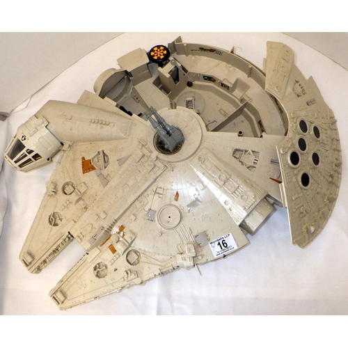 16 - A large Star Wars Millennium Falcon & large AT-AT af (2)