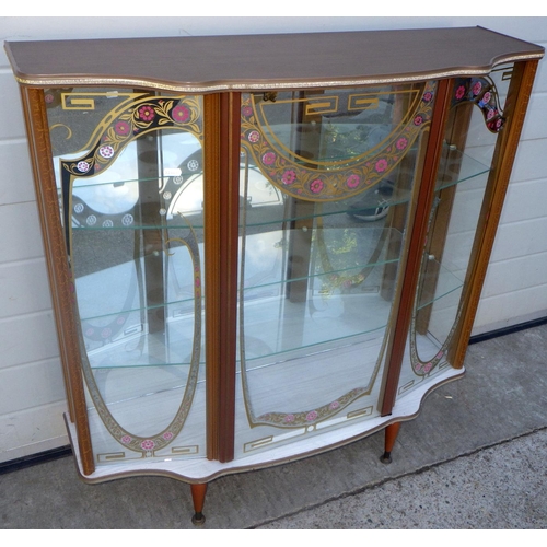 760 - A 1960's China cabinet, 92cm wide