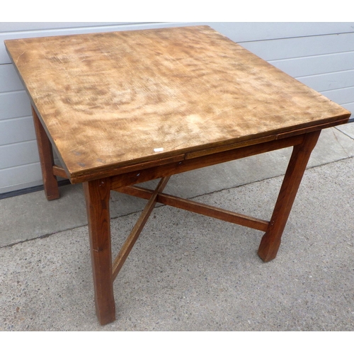 818 - A draw leaf table with plywood top