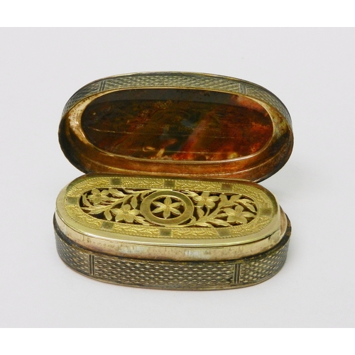132 - A George III oval silver vinaigrette box, the sides and base engine turned, the top inlaid with an a... 