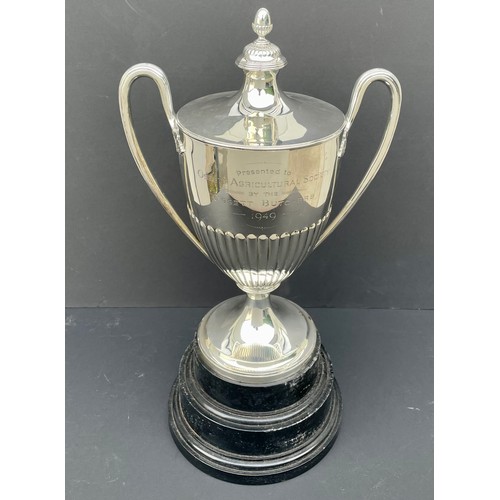 1 - A Silver trophy, Presented To Ossett Agricultural Society By The Ossett Butchers 1949. 1295g 37cm ta... 