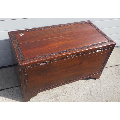 710 - A camphor wood blanket box AF splits