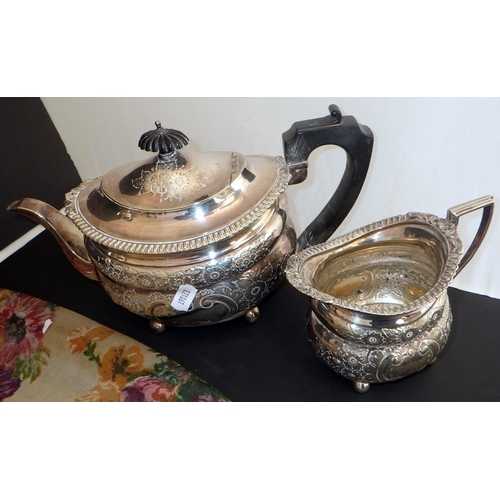 213 - An Elkington & Co five piece silver plated tea set