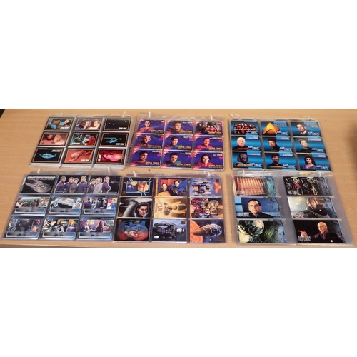 242 - A very large quantity of Star Trek cards