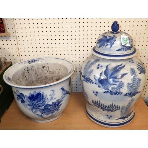 269 - A lidded blue and white pot together with a blue and white flower pot (2)