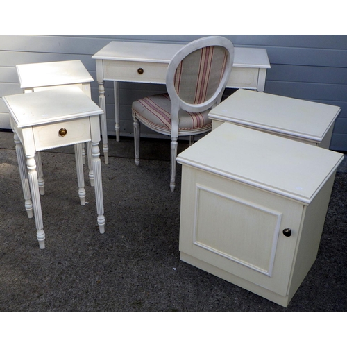 838 - A cream painted dressing table with pair of bedside tables and chair, together with a pair of cream ... 