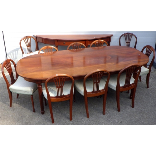 846 - A mahogany dining table, 245cm long, 120cm across together with eight chairs and two further chairs ... 