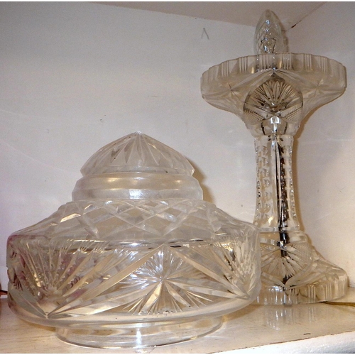 492 - A cut glass mushroom lamp together with two art glass lamp bases (3)