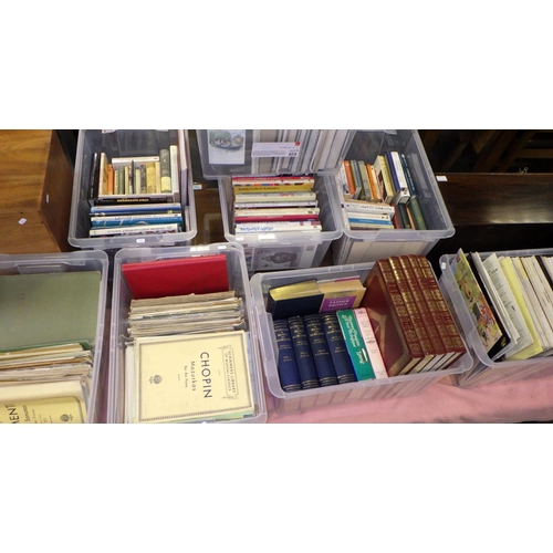 918 - A qty of books, sheet music and records (10)