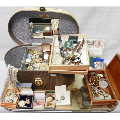 55 - A qty of costume jewellery, wristwatches etc