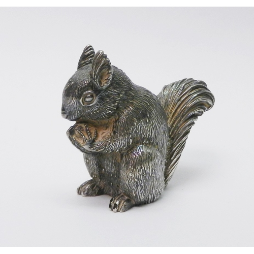 62 - A squirrel, filled / loaded silver figurine with, Italain by F.Lli Magrino Argentieri In Firenze di ... 