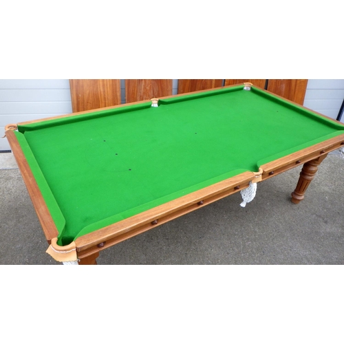  A snooker/dining table, 118cm x 226cm, on turned legs with 5 leaves, adjustable height brackets, sta... 