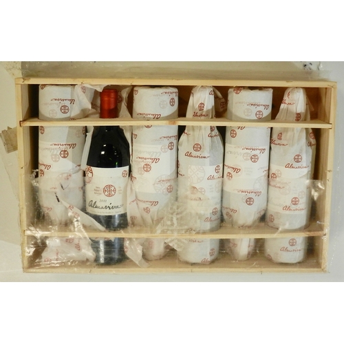  Baron Philippe de Rothschild Vina Concha y Toro Almaviva 2001: one case of six 750ml bottles