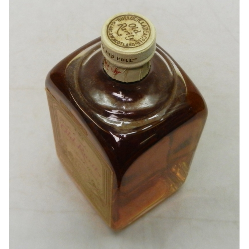  Bulloch Lade's Old Rarity Scotch Whisky, blended, c1960s: one 26 2/3 Fl. Oz bottle