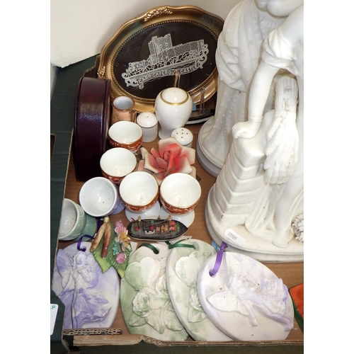 173 - A box of misc collectables to inc Bisque figures, art pottery bowl signed 'Hg' etc AF