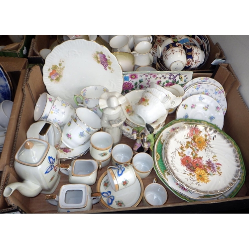 174 - A large qty of misc ceramics to inc tea wares etc (4)