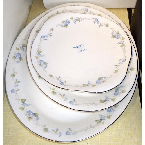 180 - A qty of Royal Albert Morning Flower table ware