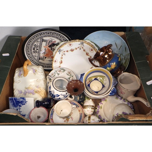 207 - Three boxes of misc ceramics and glass wares AF (3)